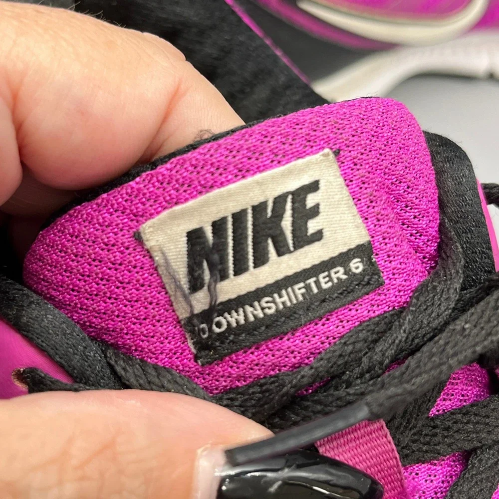 Nike Downshifter 6 Running Shoes Women 9 Mesh Breathable Lightweight Gym Sneaker